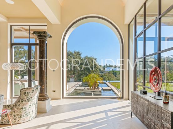 Villa en venta en Zona G de 6 dormitorios | Noll Sotogrande