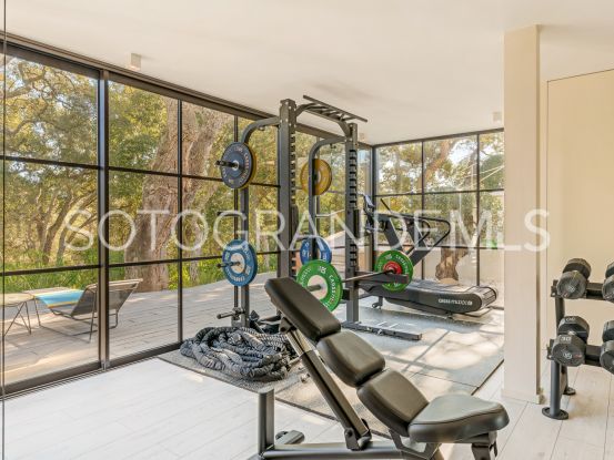 Villa en venta en Zona G de 6 dormitorios | Noll Sotogrande