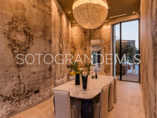 Villa en venta en Zona G de 6 dormitorios | Noll Sotogrande