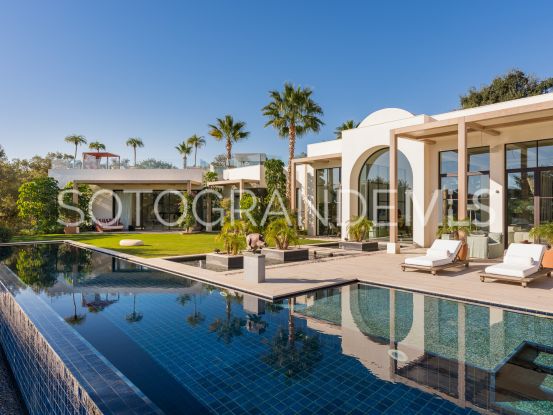 Villa en venta en Zona G de 6 dormitorios | Noll Sotogrande