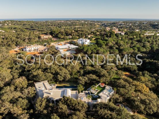 Villa en venta en Zona G de 6 dormitorios | Noll Sotogrande