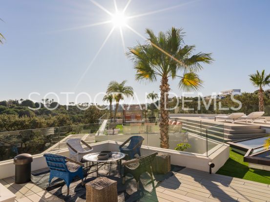 Villa en venta en Zona G de 6 dormitorios | Noll Sotogrande