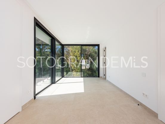 Zona F 5 bedrooms villa for sale | Noll Sotogrande