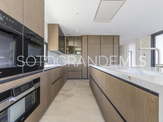 Buy villa with 8 bedrooms in Zona G, Sotogrande Alto | Noll Sotogrande