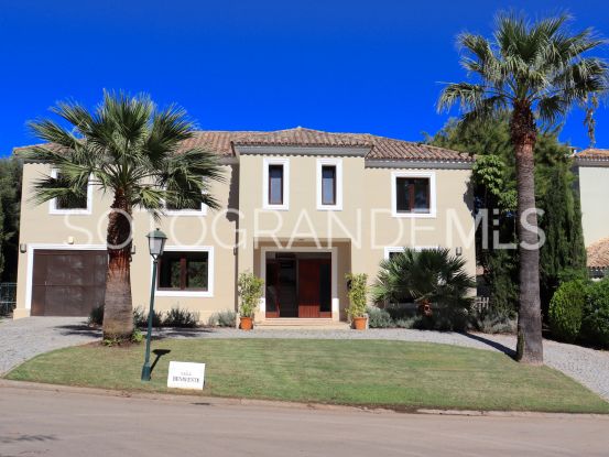 For sale villa with 6 bedrooms in Zona B, Sotogrande | Noll Sotogrande