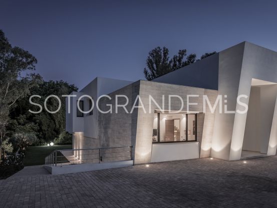 Villa en venta con 5 dormitorios en Zona F, Sotogrande | Noll Sotogrande