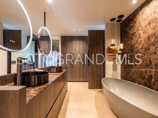 Apartment with 4 bedrooms for sale in Hacienda de Valderrama, Sotogrande Alto | Noll Sotogrande