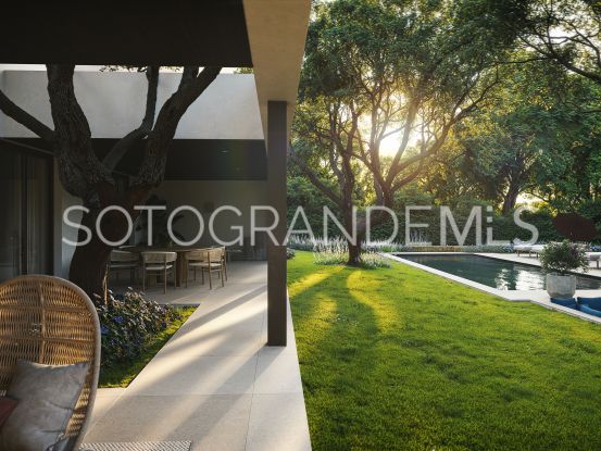 For sale villa in Zona E with 4 bedrooms | Noll Sotogrande