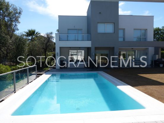 For sale Zona B 4 bedrooms villa | Noll Sotogrande