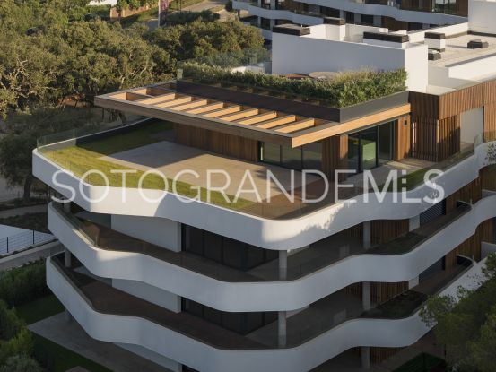 For sale 4 bedrooms penthouse in Village Verde, La Reserva | Noll Sotogrande