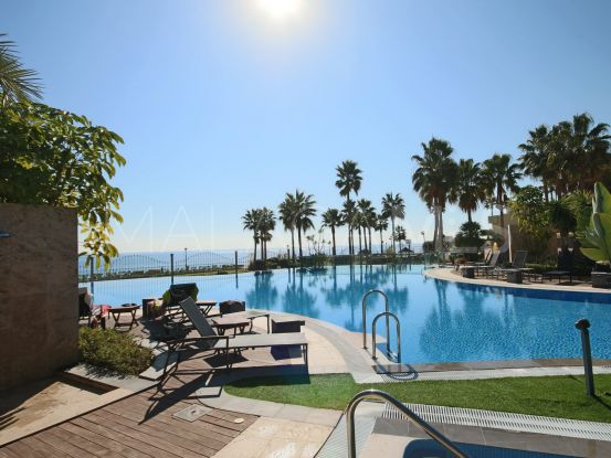 For sale apartment with 3 bedrooms in Mar Azul, Estepona | Marbella Hills Homes