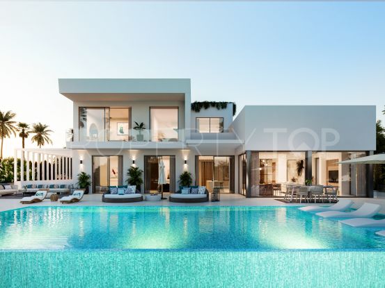 Comprar villa de 4 dormitorios en El Paraiso, Estepona | Marbella Hills Homes