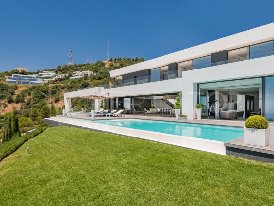 Se vende villa en Los Altos de los Monteros de 6 dormitorios | Marbella Hills Homes