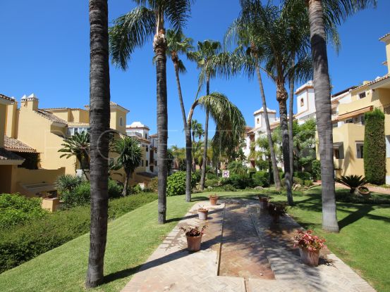 Apartamento en venta en Guadalmina Alta, San Pedro de Alcantara | Marbella Hills Homes