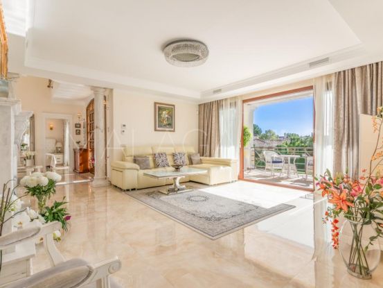 Villa en venta en Hacienda las Chapas | Marbella Hills Homes