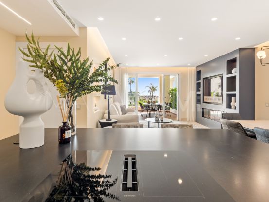 3 bedrooms ground floor apartment in Bahía del Velerín for sale | Marbella Hills Homes