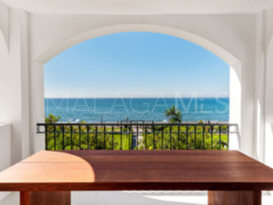 Comprar apartamento en Hacienda Beach | Marbella Hills Homes
