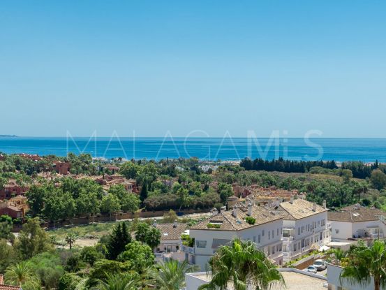 Penthouse with 3 bedrooms in Jardines de Andalucia, Nueva Andalucia | Marbella Hills Homes
