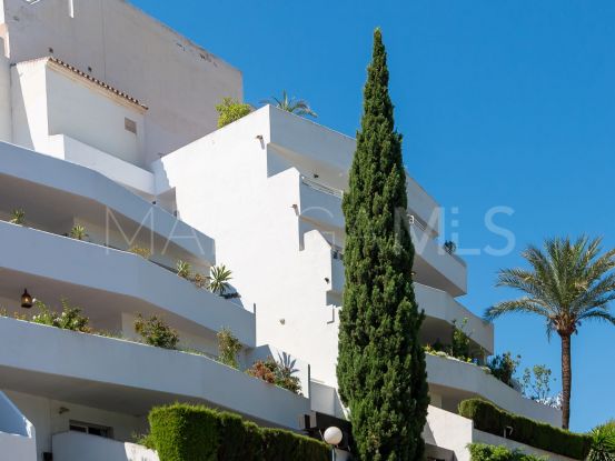 Penthouse with 3 bedrooms in Jardines de Andalucia, Nueva Andalucia | Marbella Hills Homes