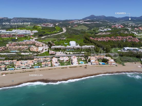 Comprar atico con 3 dormitorios en Casares Playa | Marbella Hills Homes