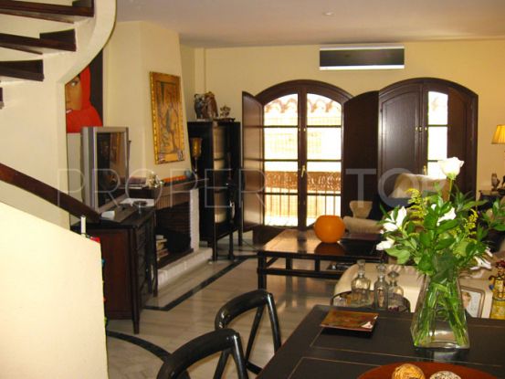 For sale duplex penthouse in Marbella Centro | Loraine de Zara