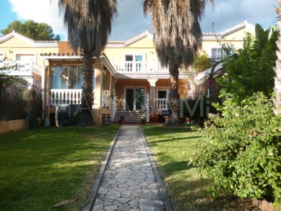 4 bedrooms El Higueral villa for sale | Loraine de Zara