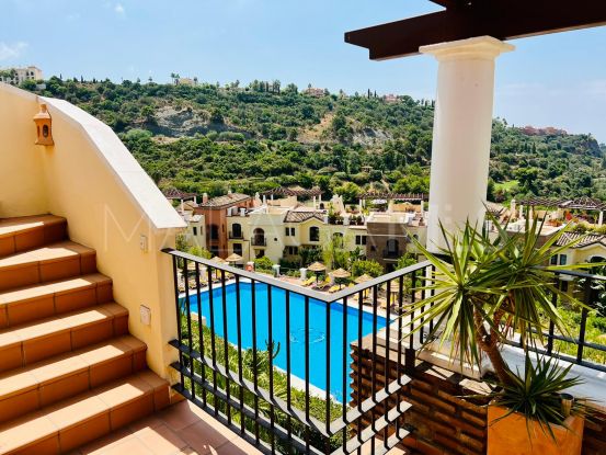 For sale duplex penthouse with 3 bedrooms in Los Arqueros | DeLuxEstates
