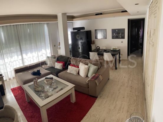 Apartment with 2 bedrooms in S. Pedro Centro | DeLuxEstates