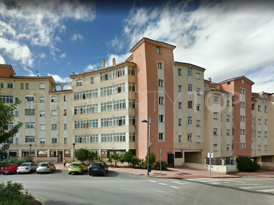 For sale 3 bedrooms apartment in Avda de Andalucia - Sierra de Estepona | DeLuxEstates