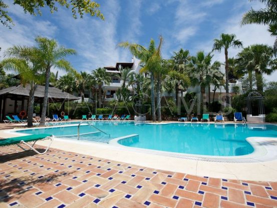 2 bedrooms apartment for sale in Jardines de la Aldaba, Marbella - Puerto Banus | DeLuxEstates