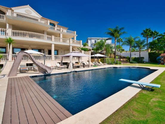 Villa en venta en La Alqueria, Benahavis | Key Real Estate