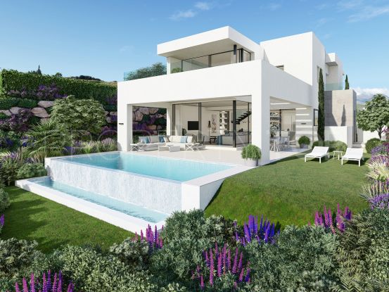 Villa in Estepona Golf with 3 bedrooms | Key Real Estate