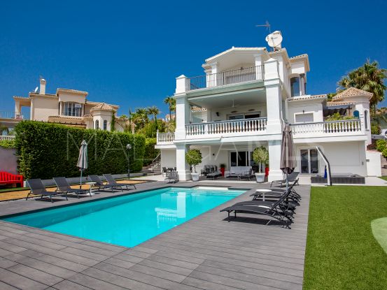 Comprar villa de 5 dormitorios en Nueva Andalucia, Marbella | Key Real Estate