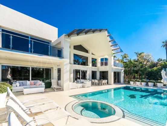 For sale villa in Los Naranjos Golf with 5 bedrooms | Key Real Estate