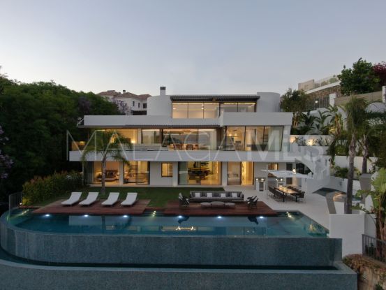 For sale La Quinta villa with 6 bedrooms | Key Real Estate