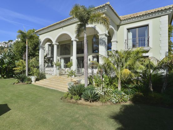 6 bedrooms La Reserva de la Quinta villa for sale | Key Real Estate
