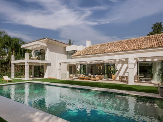 Villa con 5 dormitorios en venta en El Paraiso | Key Real Estate
