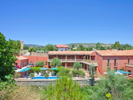 Comprar hotel en Ronda con 15 dormitorios | NCH Dallimore Marbella