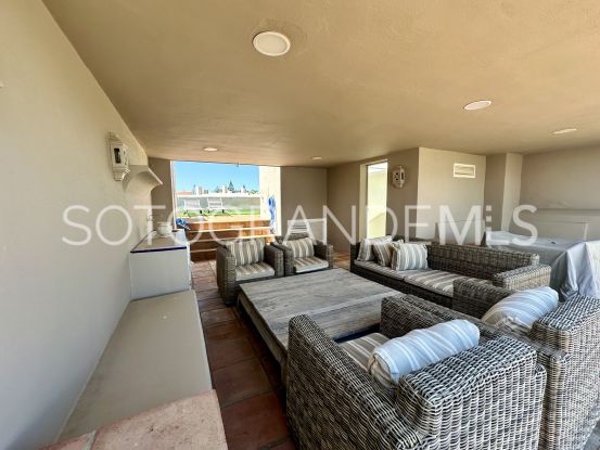 Adosado en venta en Los Lacasitos de 4 dormitorios | IG Properties Sotogrande