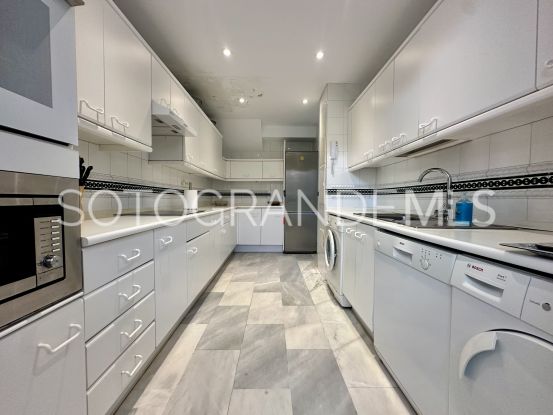 Adosado en venta en Los Lacasitos de 4 dormitorios | IG Properties Sotogrande