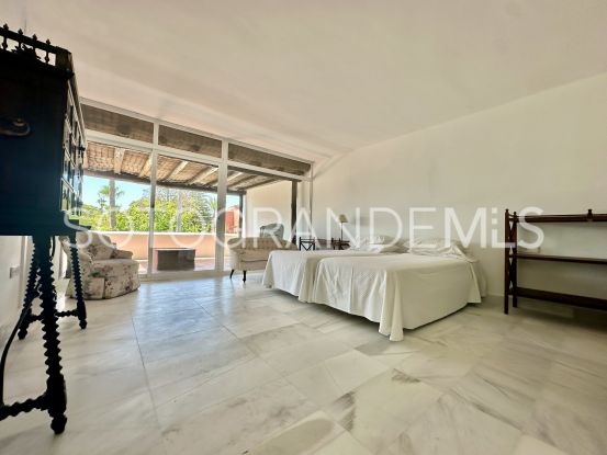 For sale town house in Los Lacasitos with 5 bedrooms | IG Properties Sotogrande