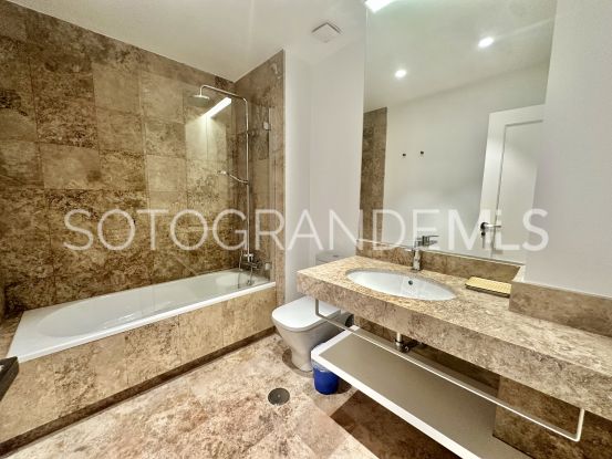 For sale town house in Los Lacasitos with 5 bedrooms | IG Properties Sotogrande