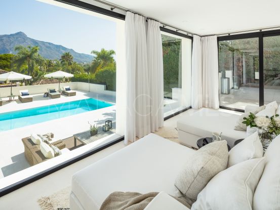 Villa in Country Club Las Brisas | Housing Marbella