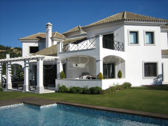 Buy villa in El Madroñal, Benahavis | Private Property
