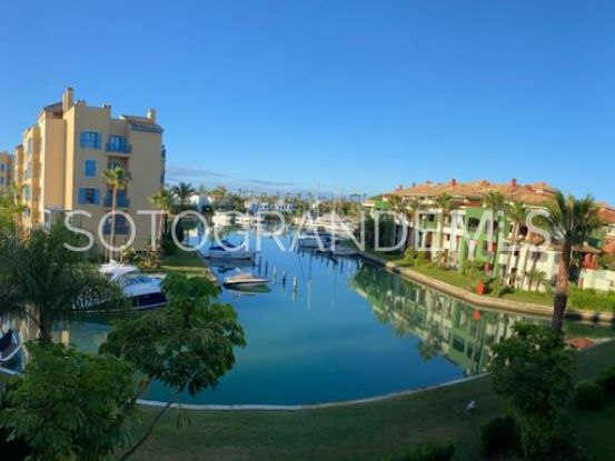 For sale apartment with 3 bedrooms in Sotogrande Marina | Sotogrande Home