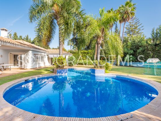 For sale villa with 5 bedrooms in Sotogrande Bajo | Sotogrande Home