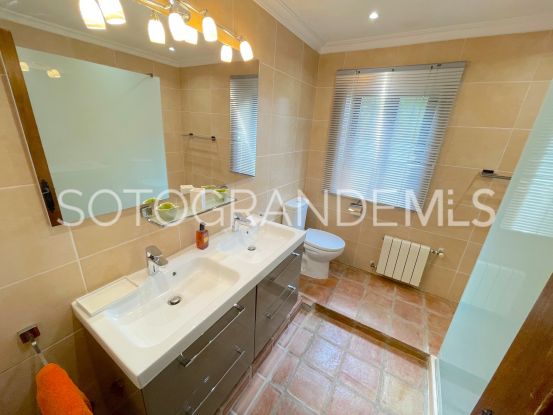 Se vende villa de 6 dormitorios en Sotogrande Alto | Sotogrande Home