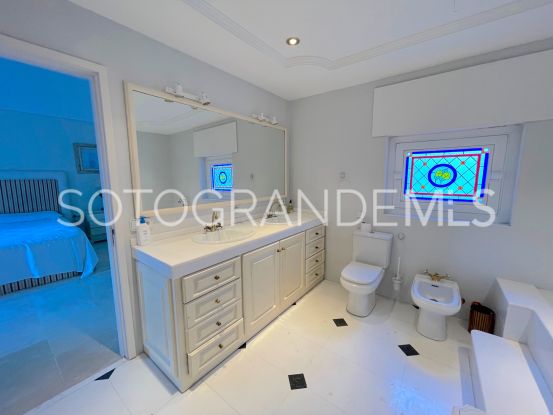 Buy 4 bedrooms apartment in Sotogrande Puerto Deportivo | Sotogrande Home
