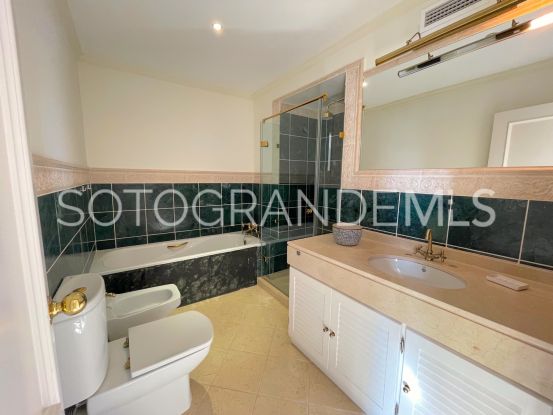 Buy 4 bedrooms apartment in Sotogrande Puerto Deportivo | Sotogrande Home