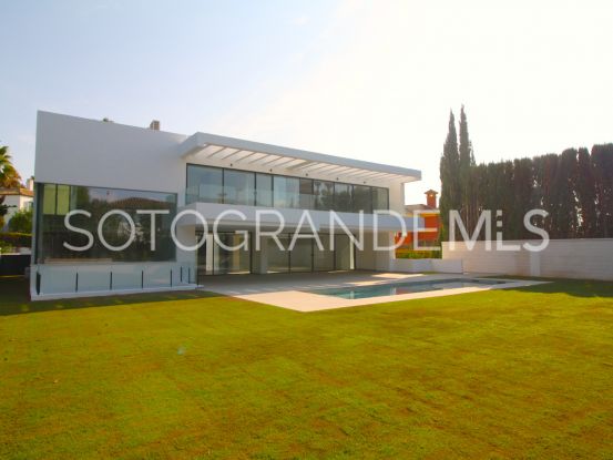 Villa con 4 dormitorios a la venta en Sotogrande Alto | Sotogrande Home
